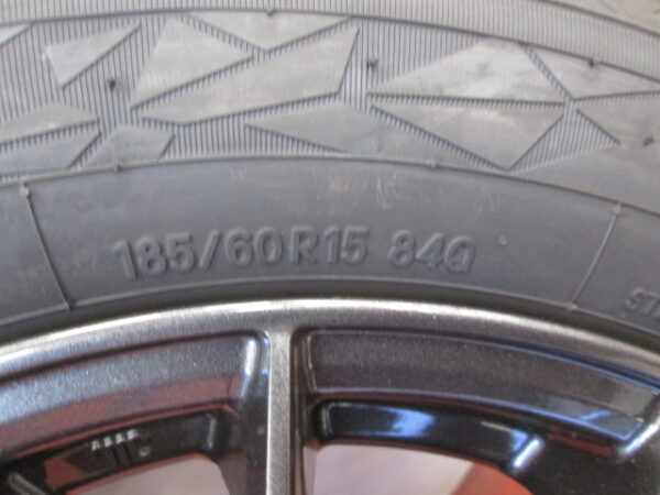 【2022年製】トーヨーGIZ2 185/60R15 スタッドレスホイールセット ヤリスHEV用（新品） - 画像 (7)